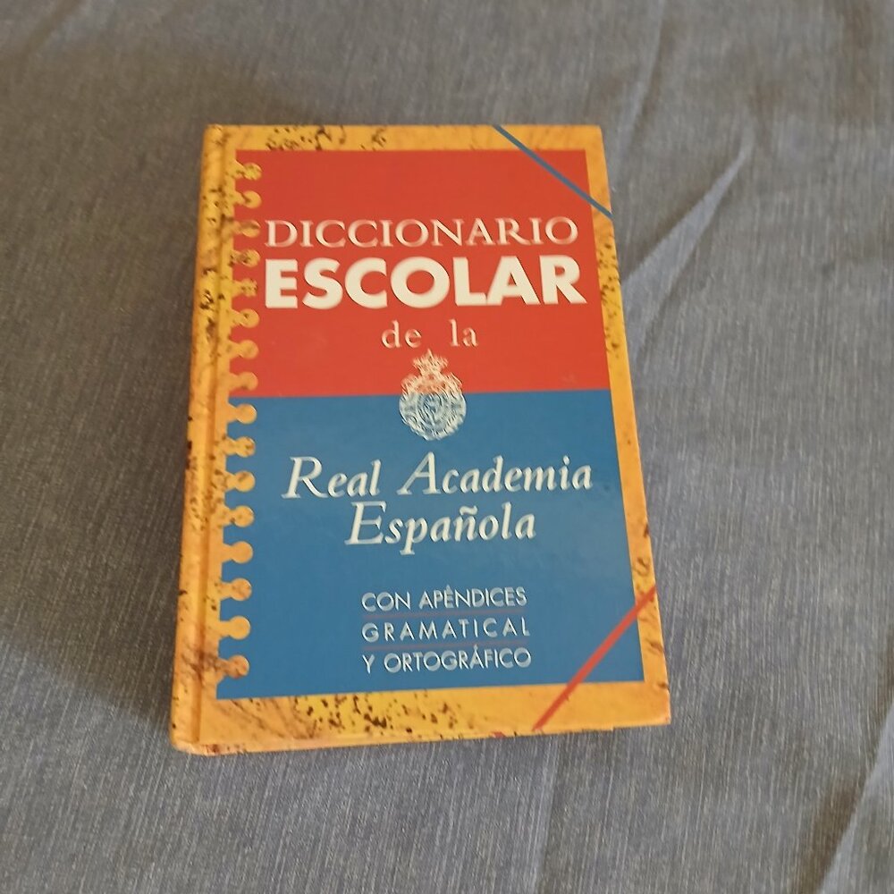 Diccionario Escolar de la real Academia Espanola